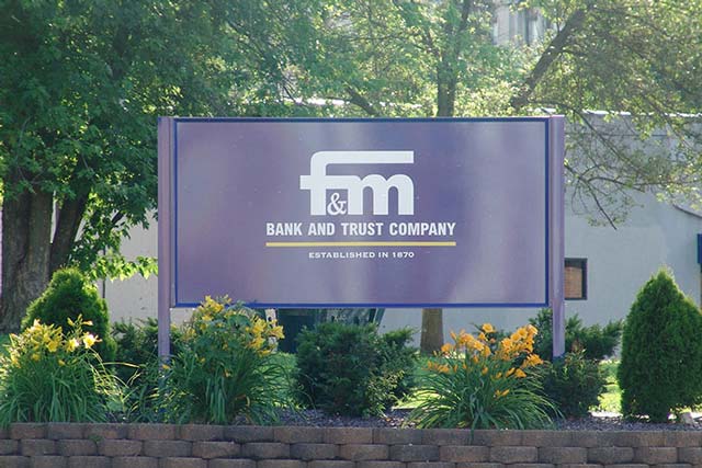 Fm Bank Post Panel Sign